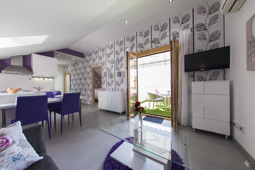 Apartments Benika Bol Bilik gambar