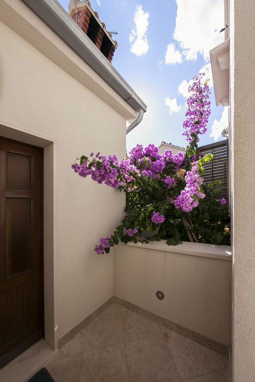 Apartments Benika Bol Luaran gambar