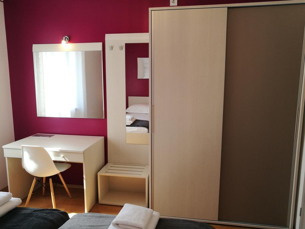 Apartments Benika Bol Luaran gambar