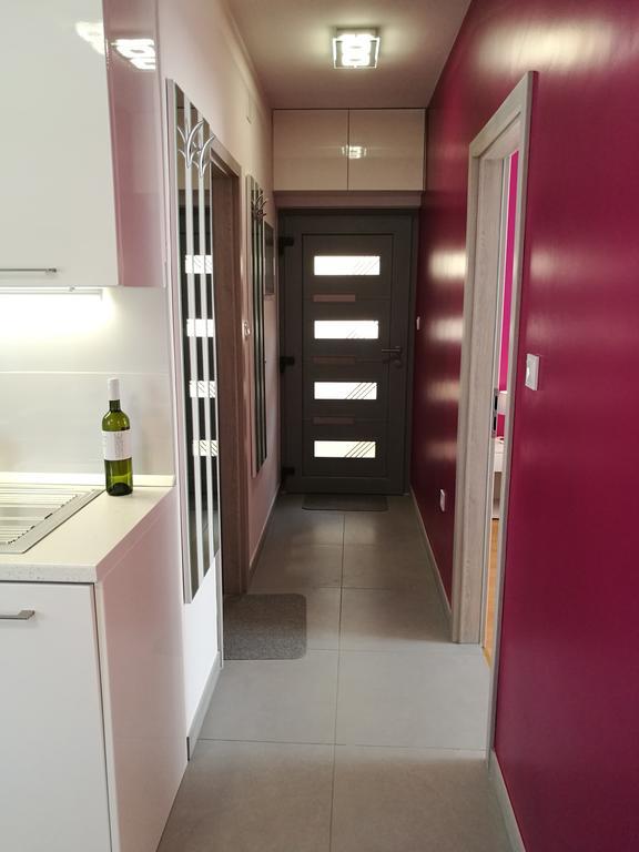 Apartments Benika Bol Luaran gambar