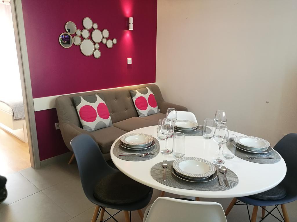 Apartments Benika Bol Luaran gambar